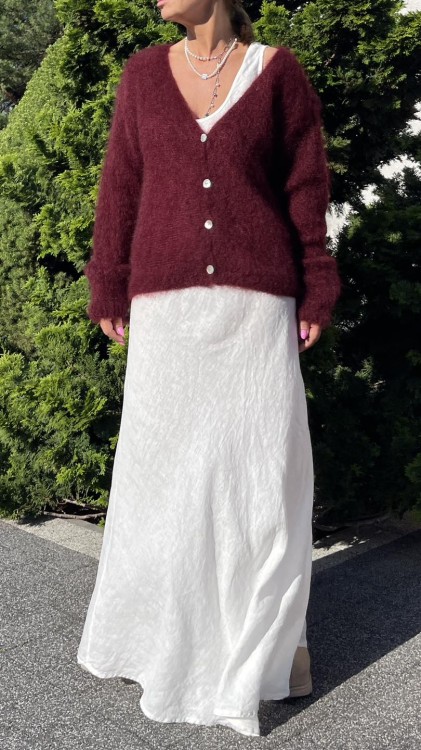 kardigan moherowy damski, kardigan kid moher, kardigan moherowy bordowy, luźny kardigan na jesień do jeansów, kardigan oversize z moheru, puszysty kardigan moherowy, kardigan premium z moheru, kardigan zapinany na guziki, kardigan rozpinany