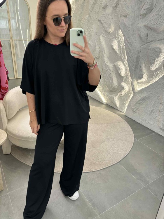 komplet damski z modalu, komplet modalowy damski, komplet plus size, wygodny komplet damski na jesień w kolorze czarnym, komplet damski na jesień, odzież domowa damska, komplet oversize, komplet modalowy na jesień