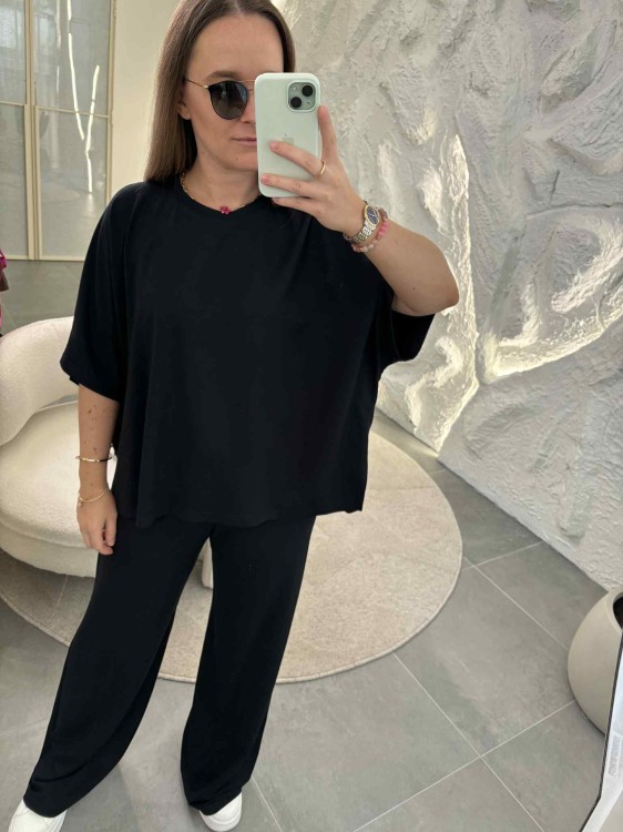 komplet damski z modalu, komplet modalowy damski, komplet plus size, wygodny komplet damski na jesień w kolorze czarnym, komplet damski na jesień, odzież domowa damska, komplet oversize, komplet modalowy na jesień