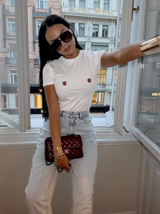 jeansy mom fit la milla, jeansy jasne la milla, jeansy la milla, jeansy damskie na jesień, wygodne jeansy damskie