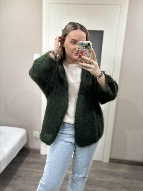 kardigan moherowy damski, kardigan kid moher, kardigan moherowy zielony, luźny kardigan na jesień do jeansów, kardigan oversize z moheru, puszysty kardigan moherowy, kardigan premium z moheru, kardigan moherowy khaki, kardigan moherowy butelkowa zieleń
