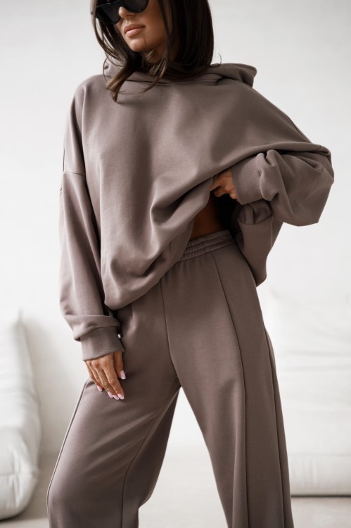 bluza dresowa z kapturem damska, bluza dresowa madamesue, bluza dresowa z kapturem fango, bluza dresowa na jesień do jeansów, bluza fango na jesień do jeansów, wygodna bluza dresowa damska fango, bluza fango do jeansów