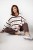 bluza dresowa w paski damska, bluza dresowa madamesue, bluza dresowa w paski czekoladowe, bluza dresowa na jesień do jeansów, bluza w paski na jesień do jeansów, wygodna bluza dresowa damska w paski, bluza w paski do jeansów