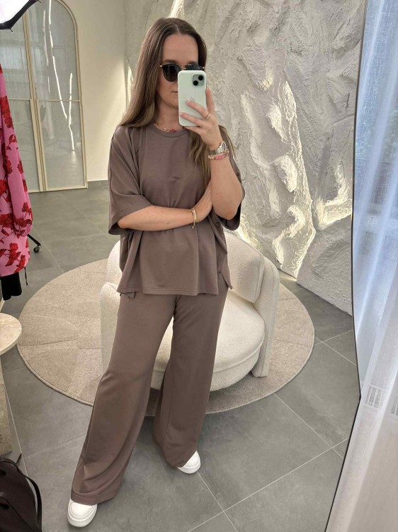 komplet damski z modalu, komplet modalowy damski, komplet plus size, wygodny komplet damski na jesień mokka, komplet damski na jesień, odzież domowa damska, komplet oversize, komplet modalowy na jesień