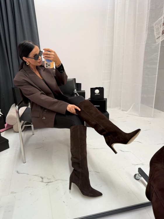 la milla kozaki zamszowe, la milla kozaki brązowe, la milla kozaki, la milla kozaki zamszowe na jesień, zamszowe kozaki la milla, la milla buty, la milla obuwie, kozaki skórzane la milla, la milla buty skóra naturalna, la milla kozaki na szpilce