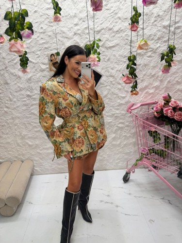 marynarka la milla, marynarka żakardowa, marynarka Rosalie, marynarka Rozalia la milla, marynarka Rosalie la milla, marynarka w kwiaty la milla, marynarka żakardowa la milla