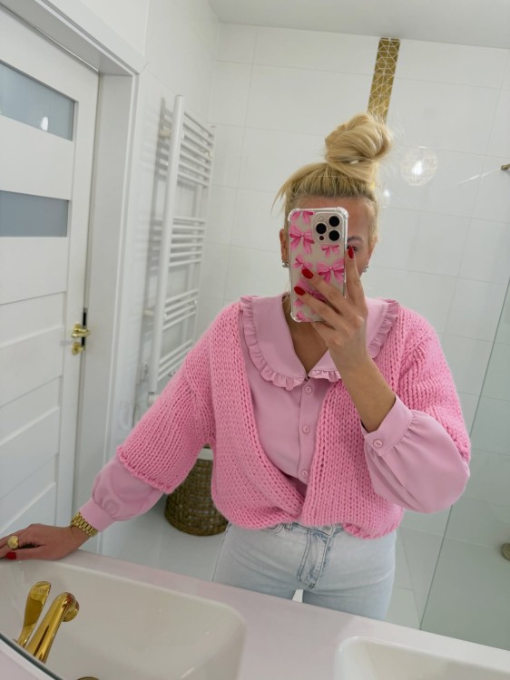 koszula z kołnierzykiem gold lady, koszula z kołnierzykiem różowa, koszula vintage, różowa koszula damska z kołnierzykiem, różowa koszula damska na wiosnę, koszula damska do jeansów, koszula z kołnierzykiem różowa, koszula damska gold lady różowa