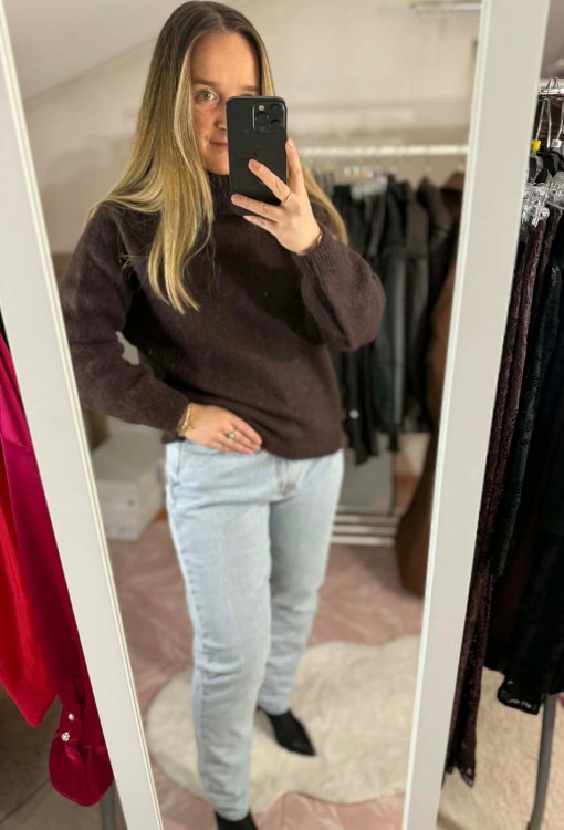 golf baby alpaka czekoladowy, golf alpaka czekoladowy na jesień, golf baby alpaca czekoladowy na zimę, sweter baby alpaka czekoladowy, sweter wełniany, ciepły sweter wełniany na zimę, sweter wełniany czekoladowy