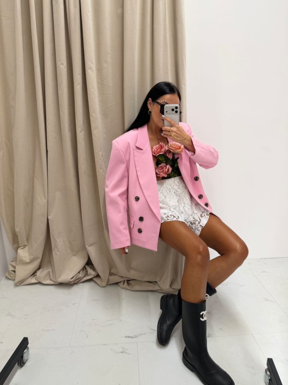 la milla marynarka średnia różowa, marynarka la milla dwurzędowa różowa, marynarka damska różowa, la milla garnitur różowy, la milla elegancki garnitur różowy, la milla marynarka dwurzędowa, garnitur damski na wiosnę